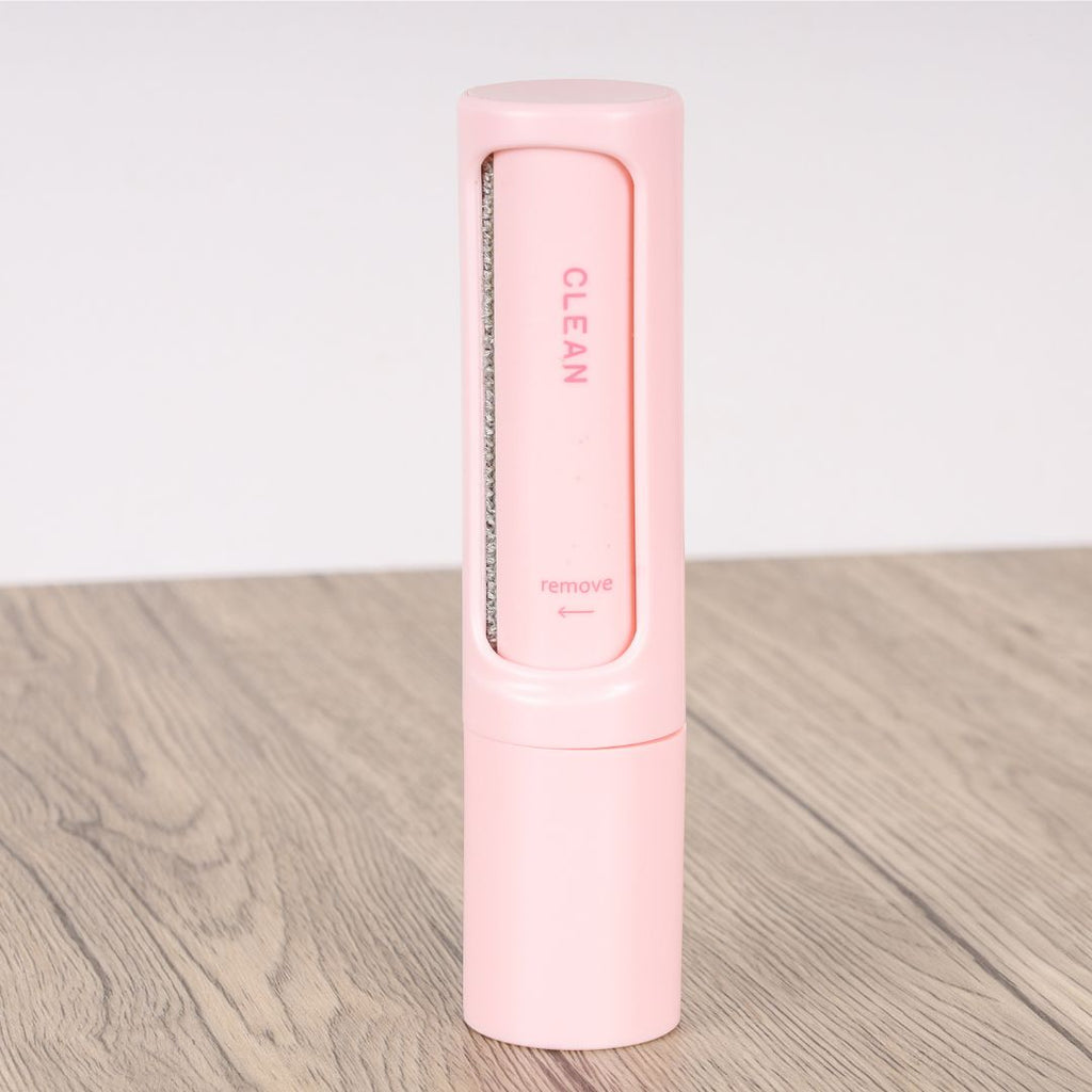 Reusable-Pet-Hair-and-Lint-Remover-Roller-pink 1
