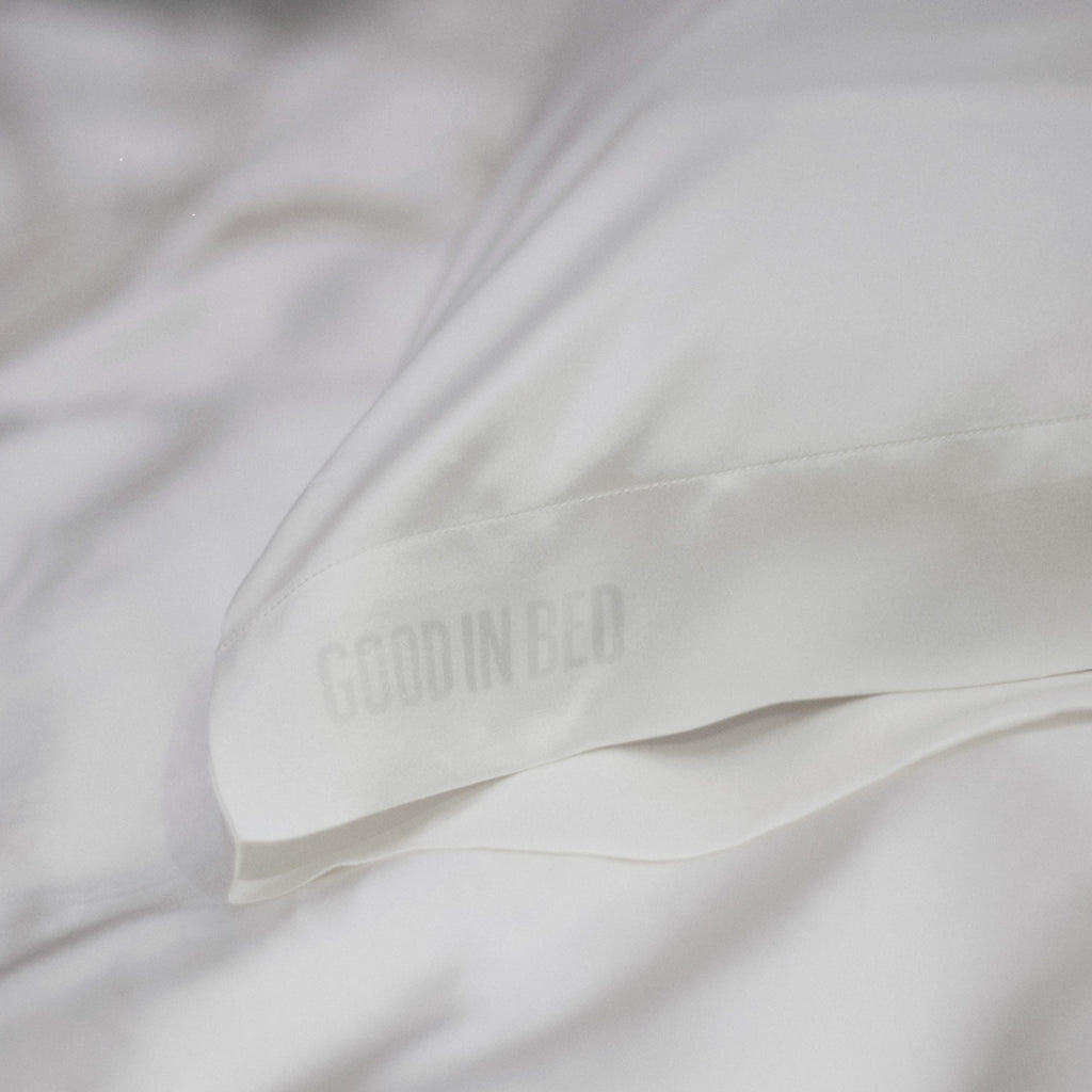 Washable-Silk-'Good-In-Bed'-Pillowcase-by-Lunya-5