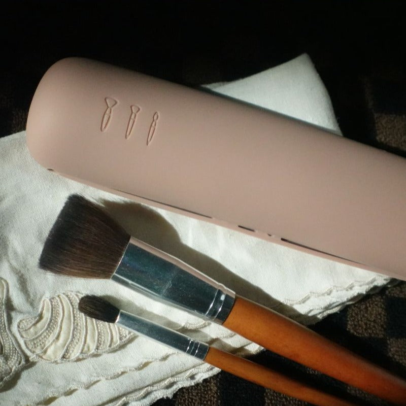 Make-Up-Brush-Beauty-Blender-Bundle-2