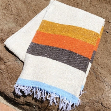 Woven-Throw-Blanket-70s-Throw-by-Sundream-1